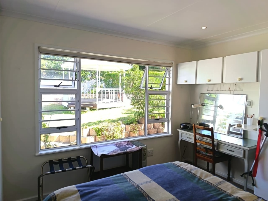 4 Bedroom Property for Sale in Bergsig Western Cape